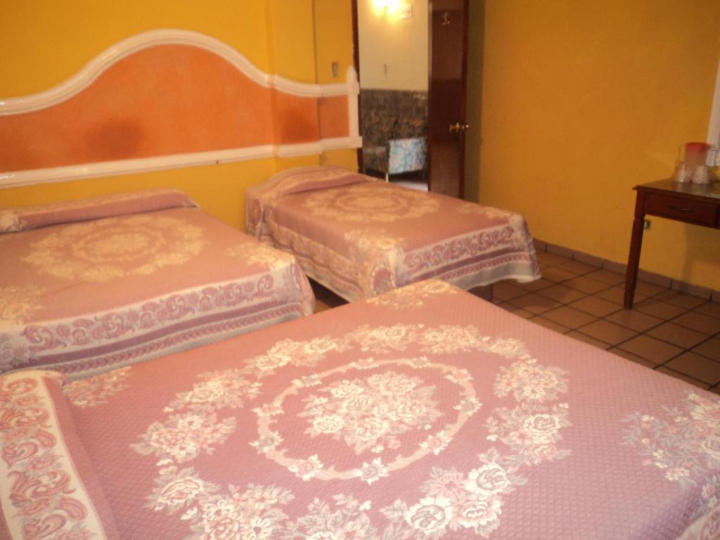 Hotel Del Valle Los Mochis Extérieur photo